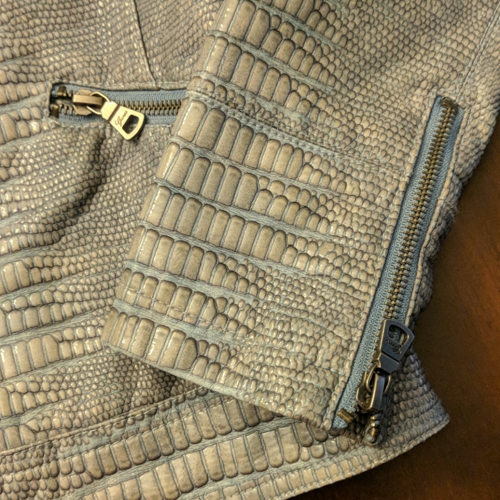 Jacket - Picture 4 of 6